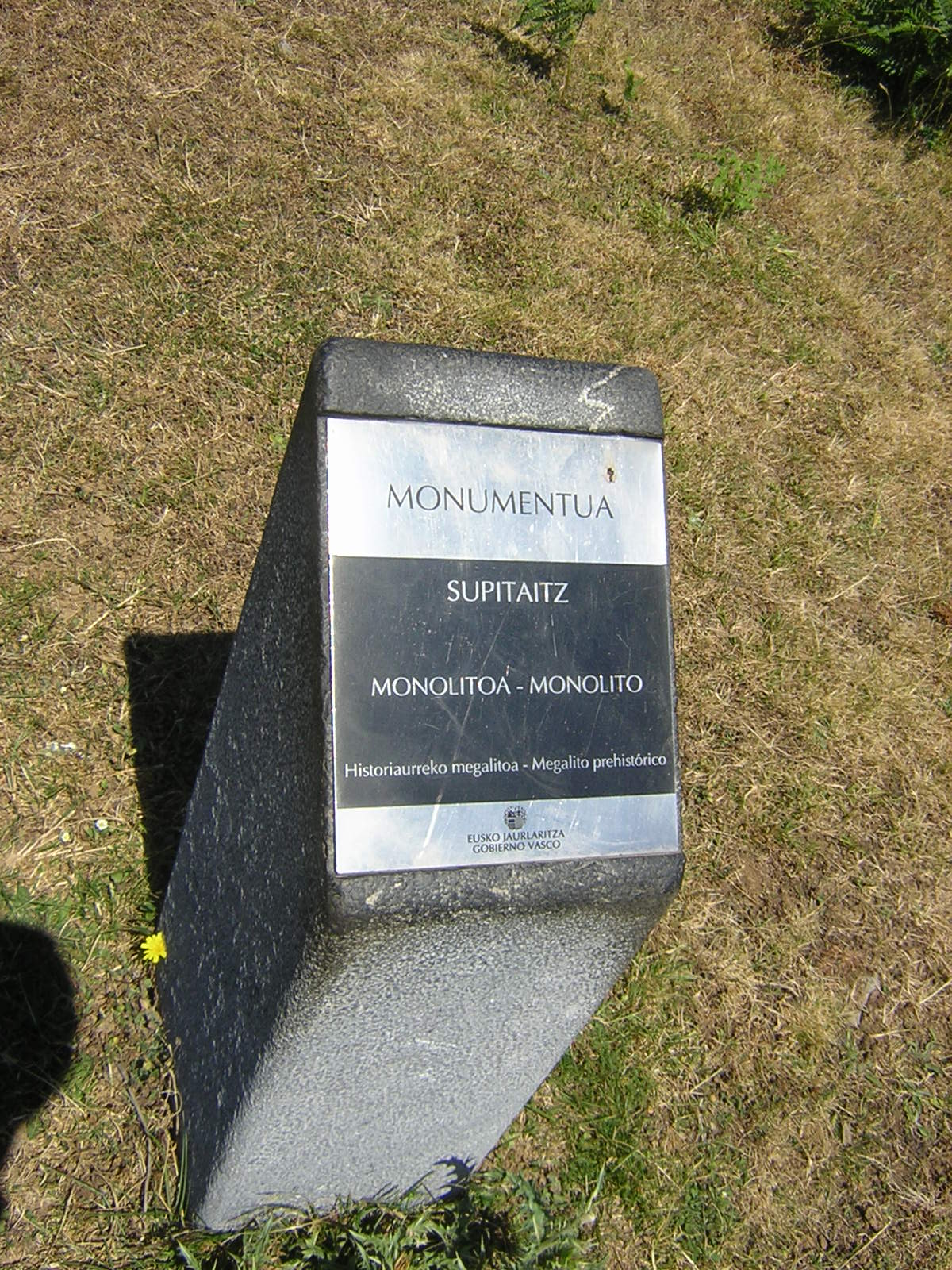 Monolito Supitaitz Monolitoa